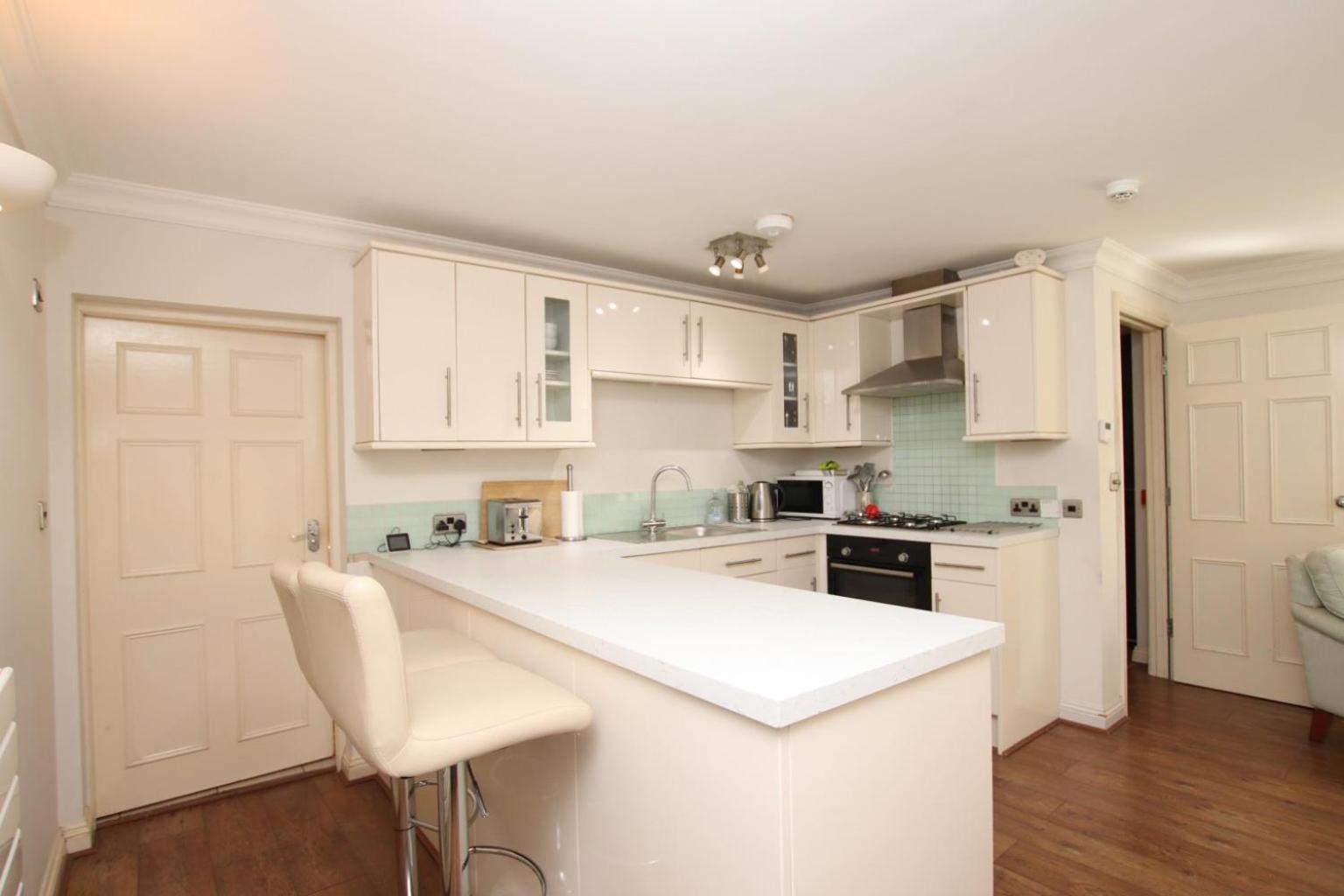 Apartment One Bed Flat Close To Centre *